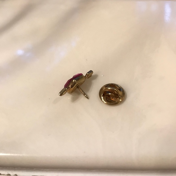 Pink and Gold Cupid's Heart Pin - Picture 2 of 4